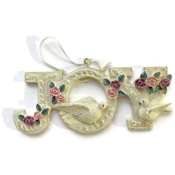 Christmas Tree Ornaments Set of 7 Ceramic Joy Noel and Doves - Picture 4 of 9
